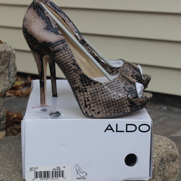 aldo snakeskin pumps
